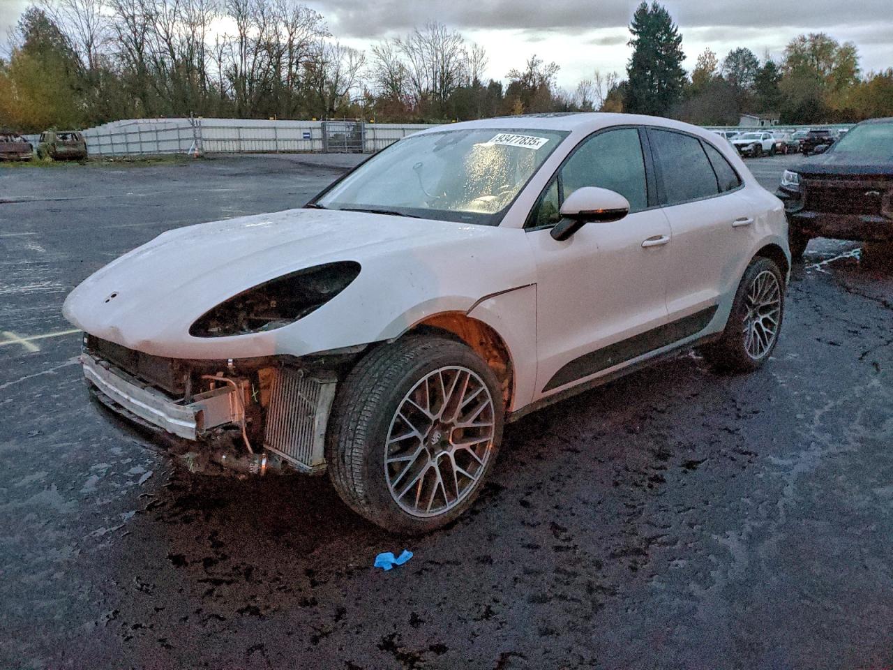 2020 Porsche Macan