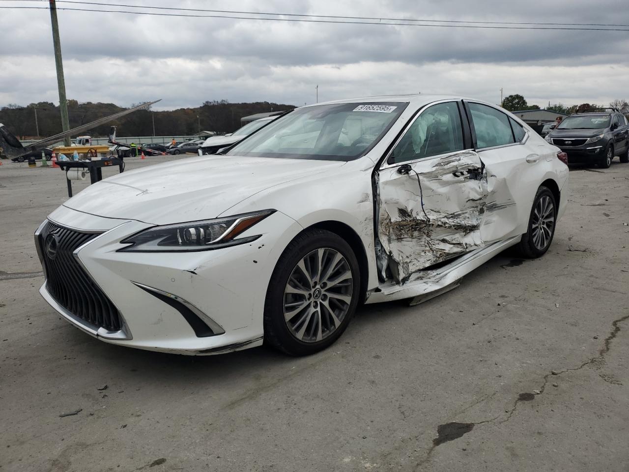 2021 Lexus ES 250