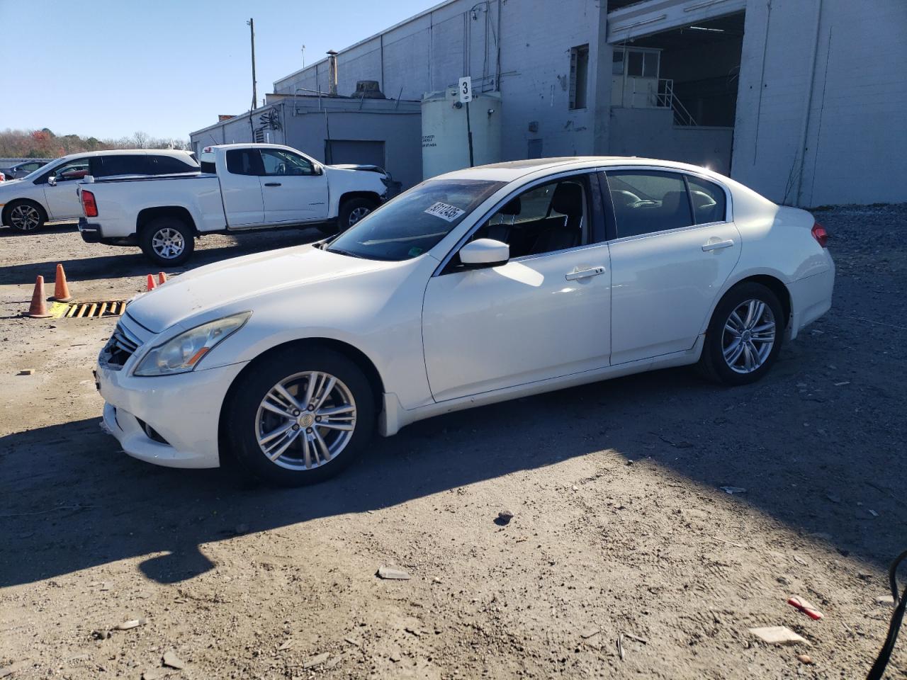 2011 Infiniti G37
