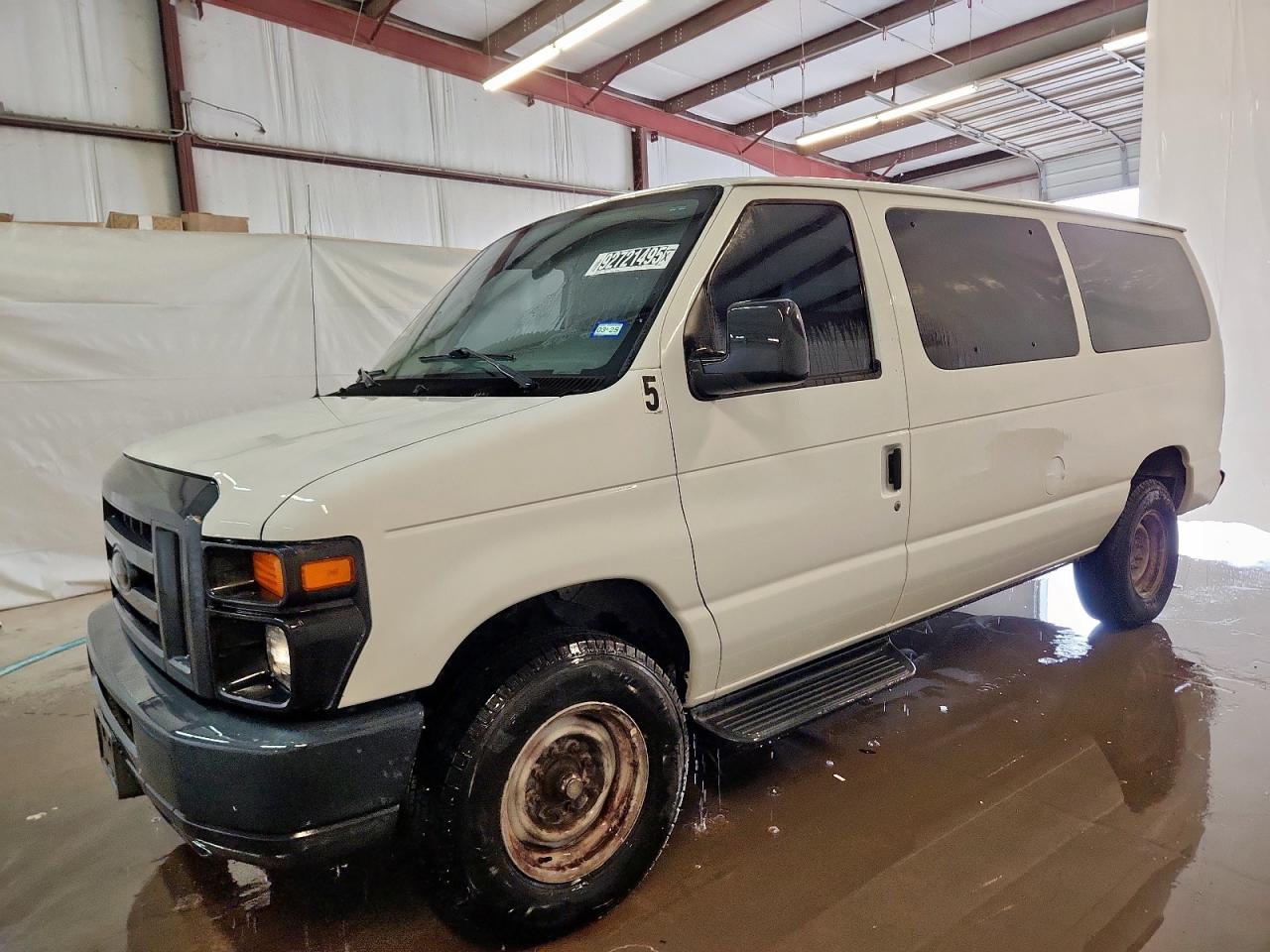 2014 Ford Econoline E350