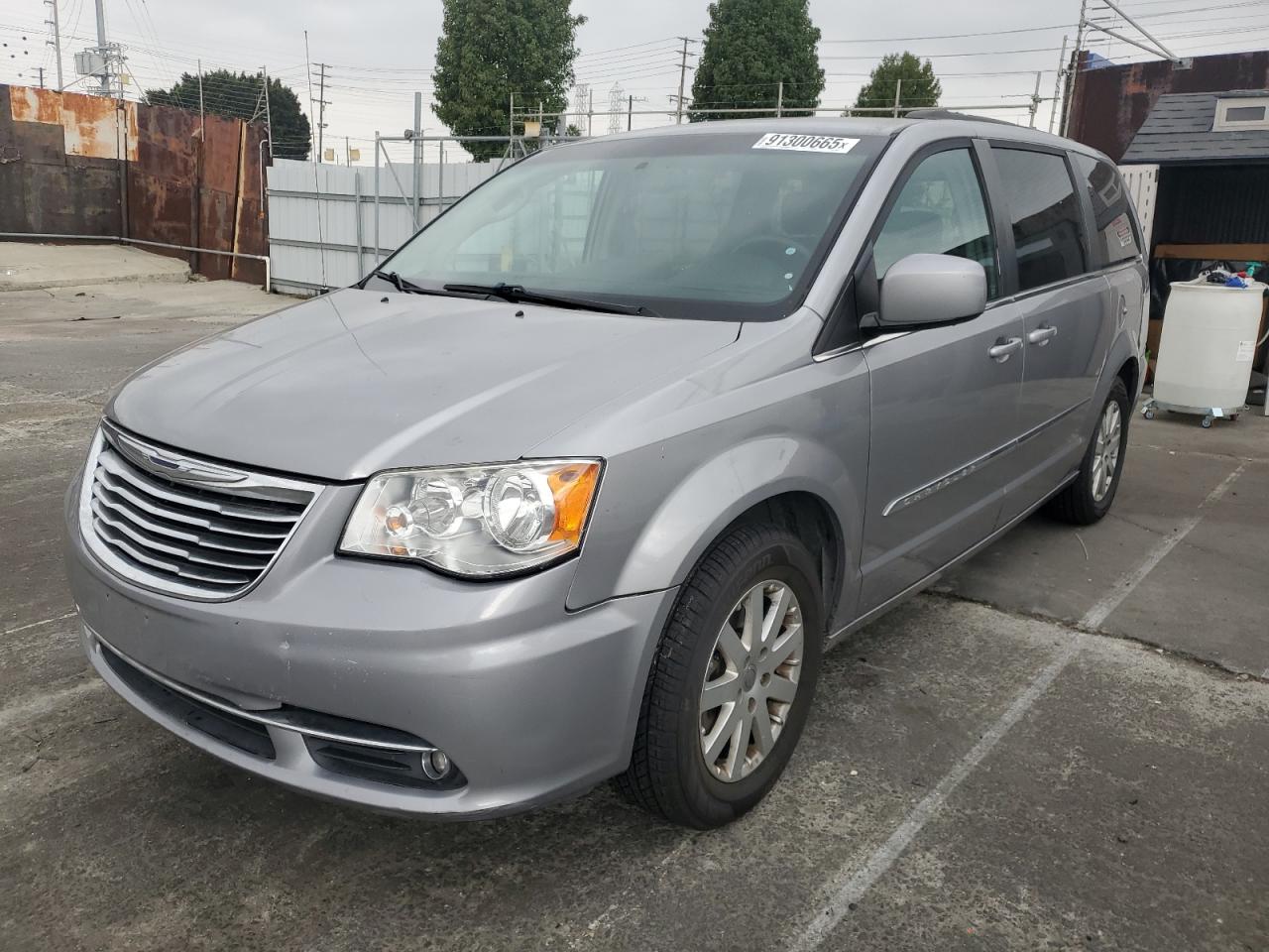 2016 Chrysler Town & Country
