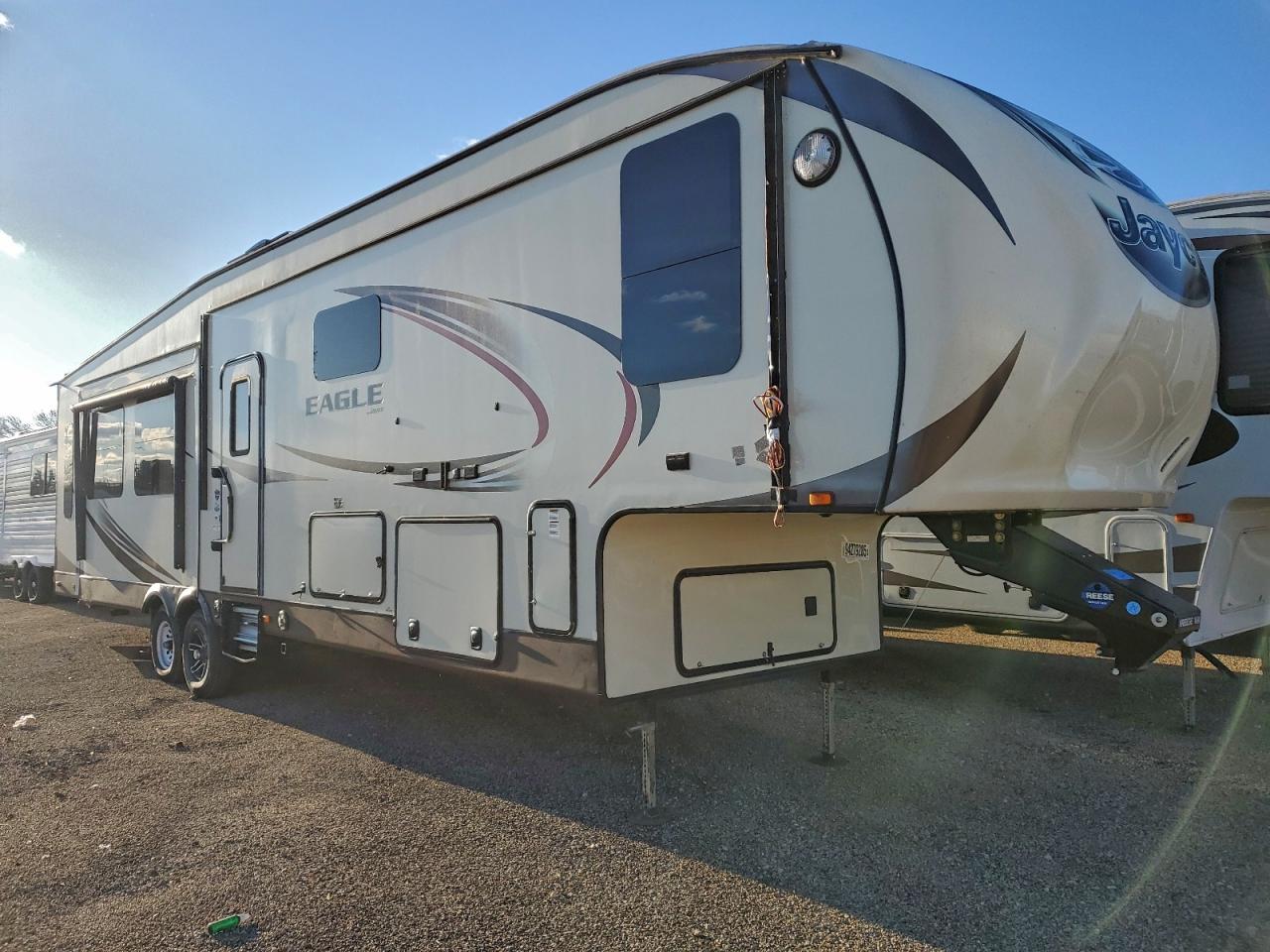 2016 Eagle 355mbq