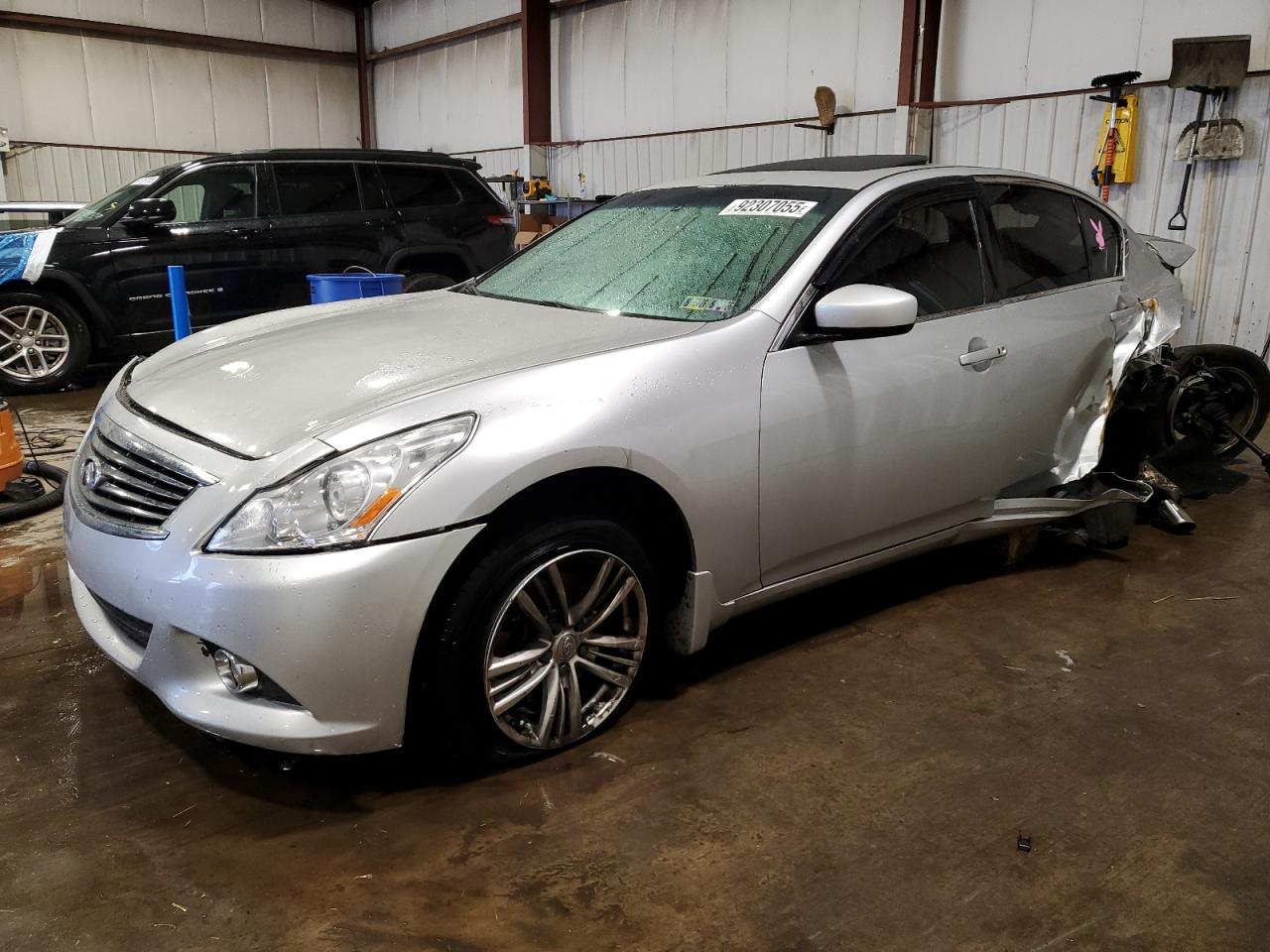 2012 Infiniti G37