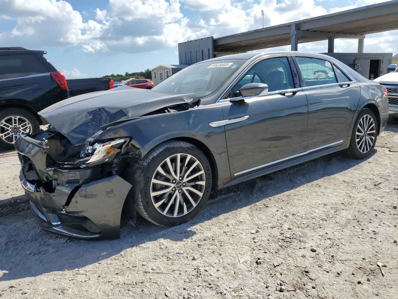 2017 Lincoln Continental