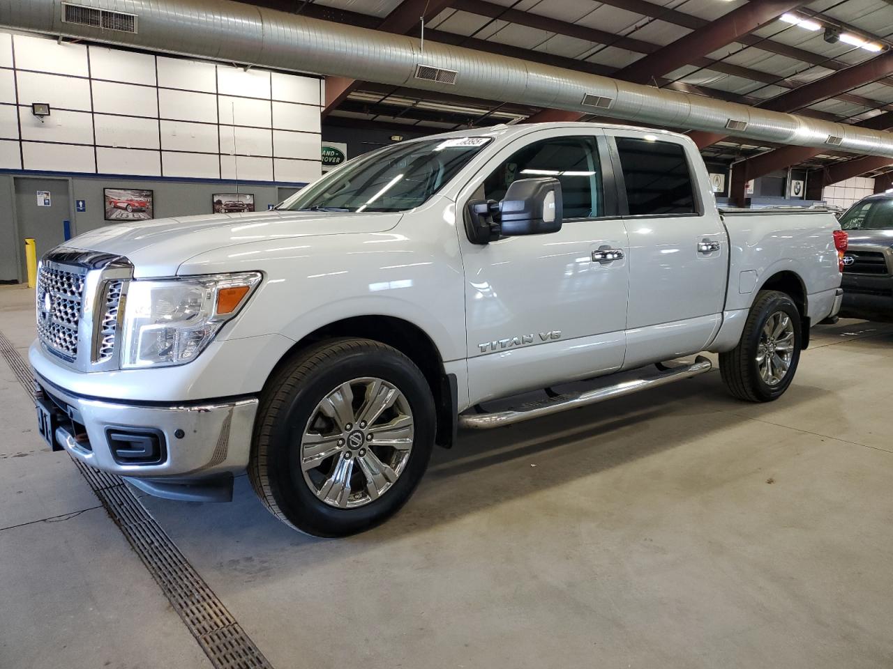 2018 Nissan Titan