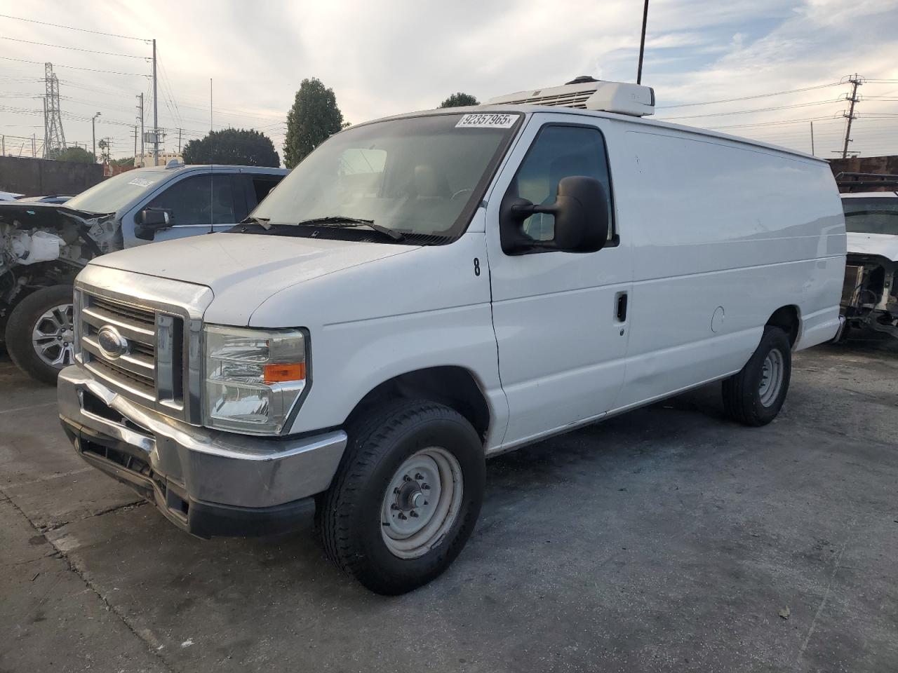 Ford E-350