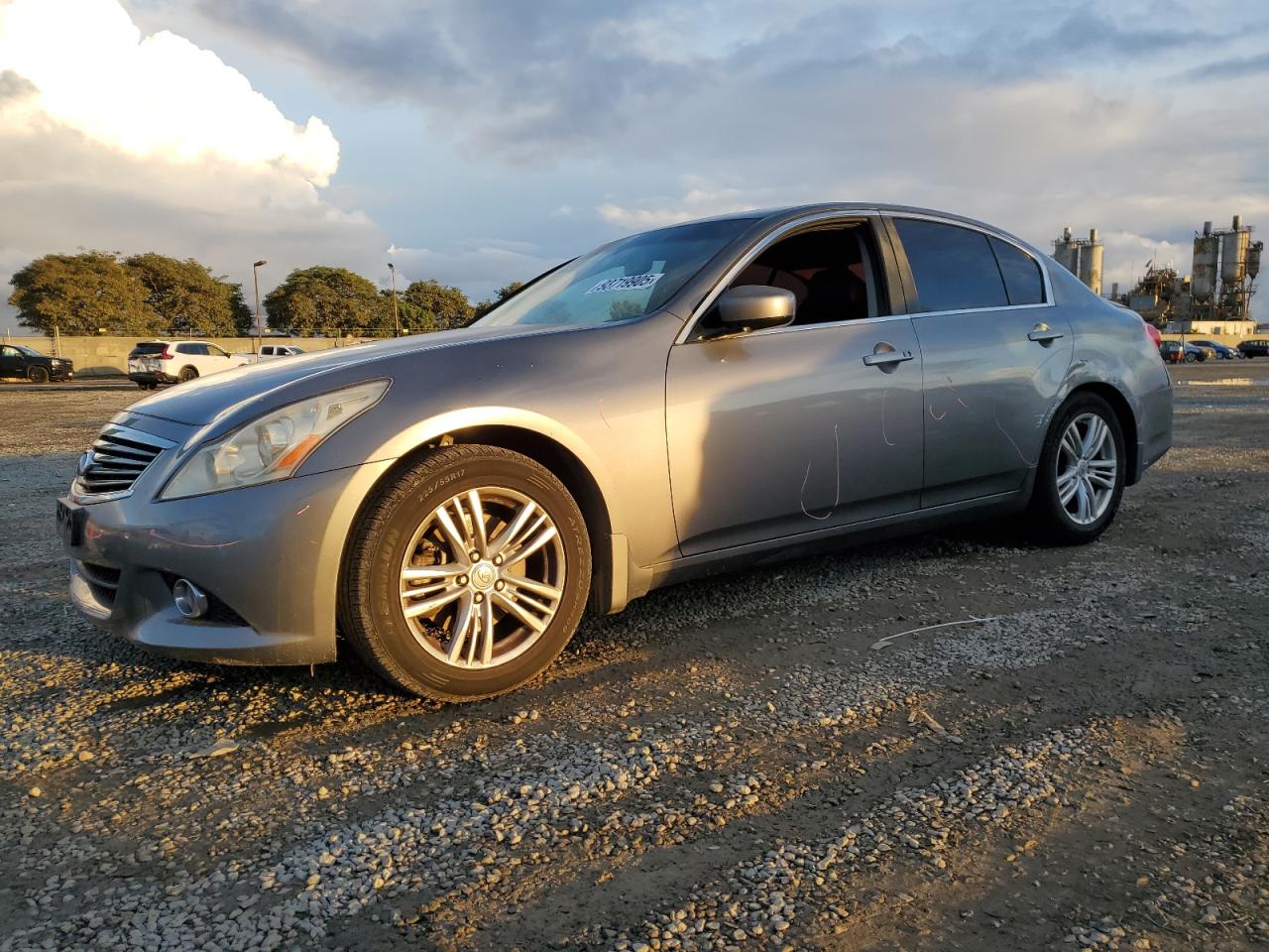 2012 Infiniti G25