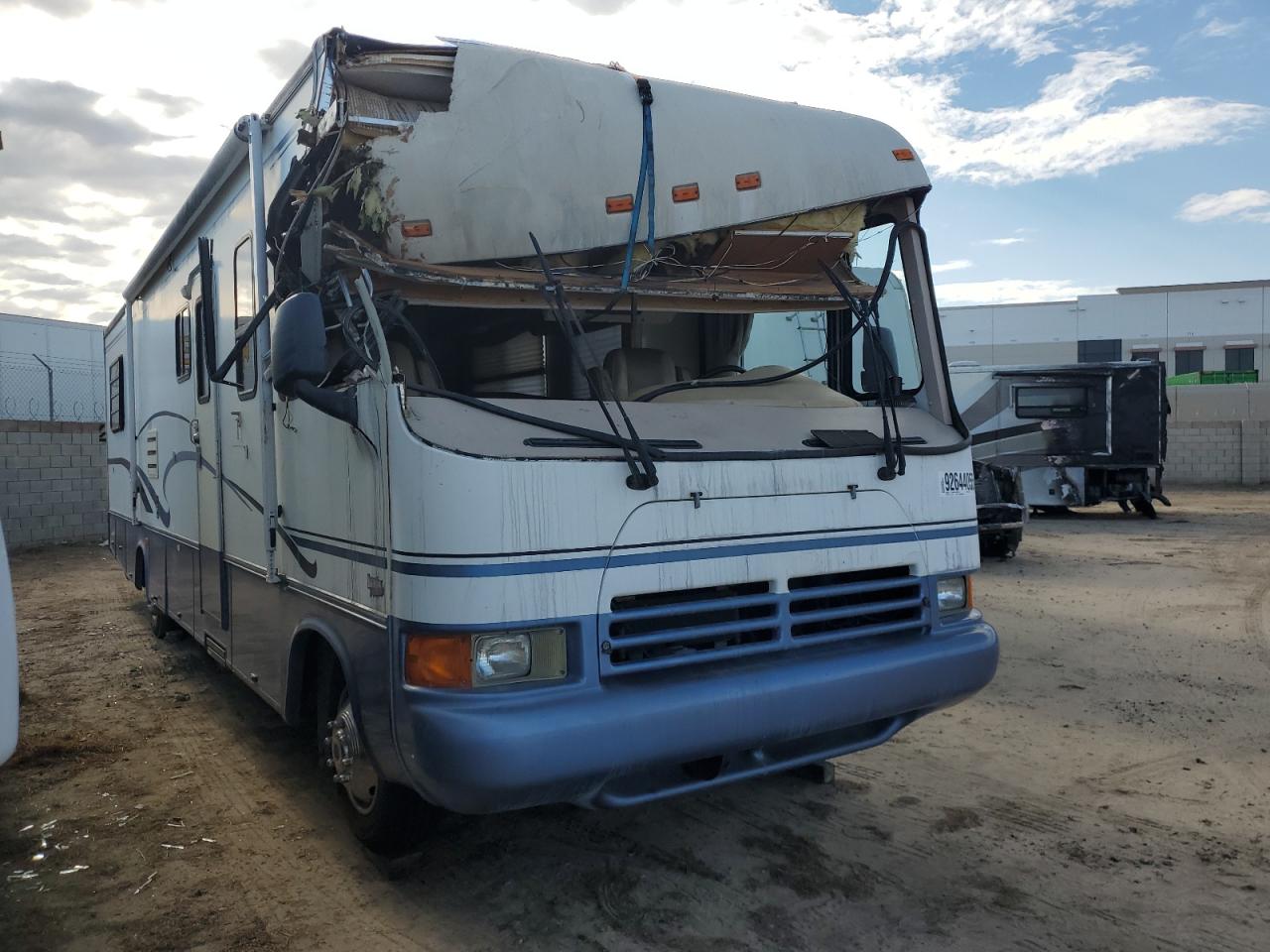 2000 Ford F-550 Super Duty