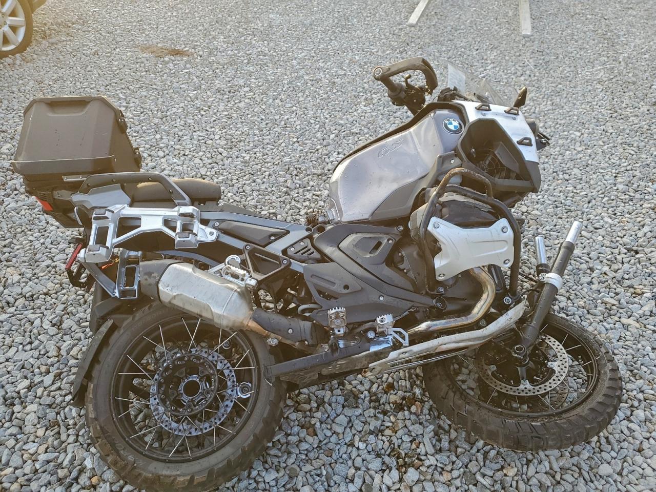 2025 BMW R