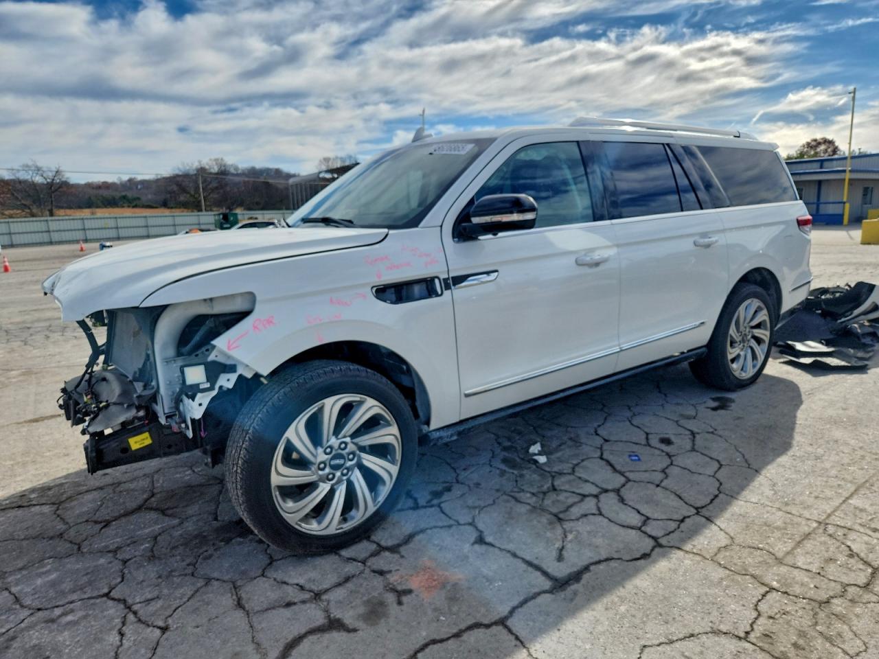 2024 Lincoln Navigator