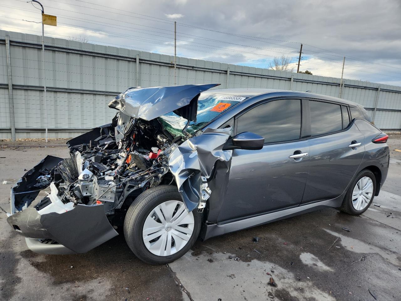 2025 Nissan Leaf