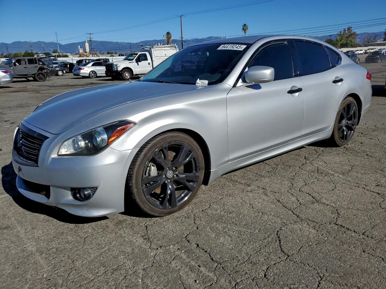 2011 Infiniti M37