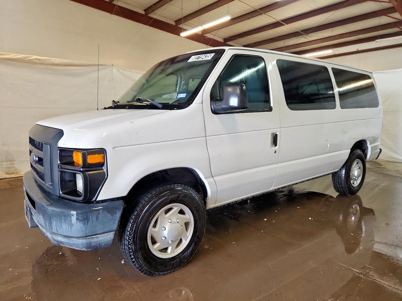 2013 Ford Econoline E350