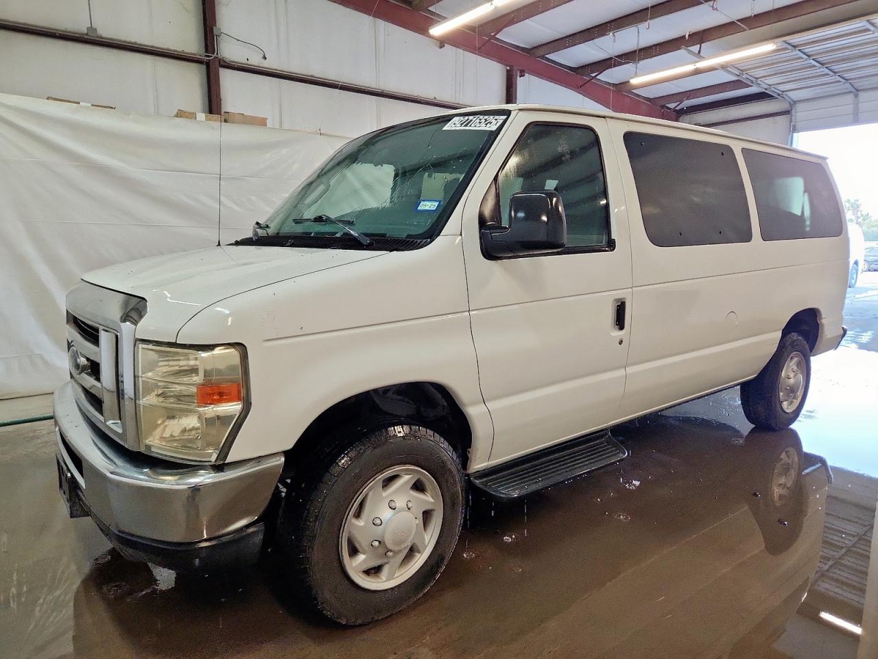 2013 Ford Econoline E350