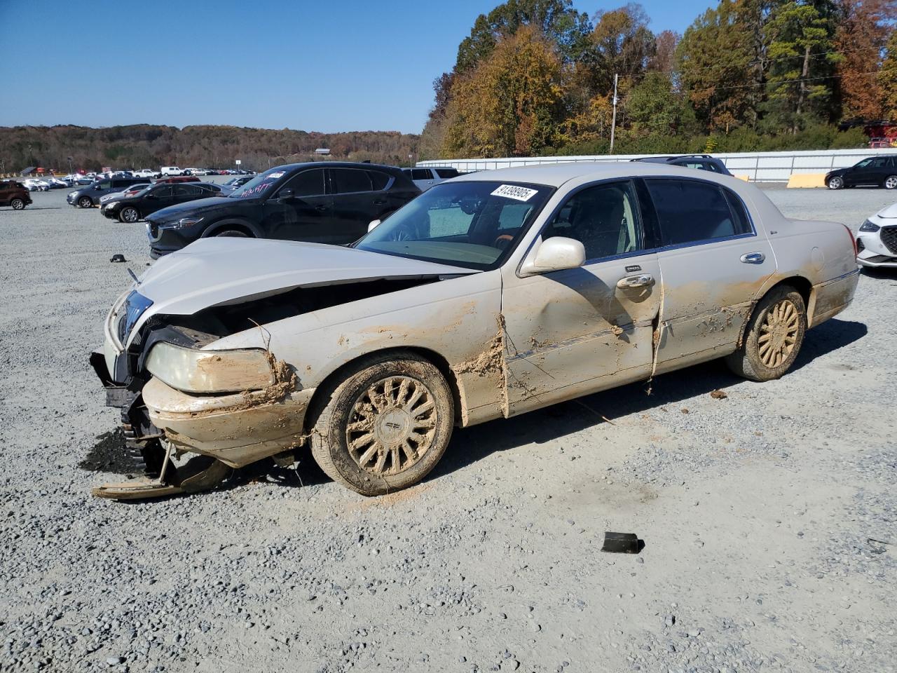 2004 Lincoln Town Car