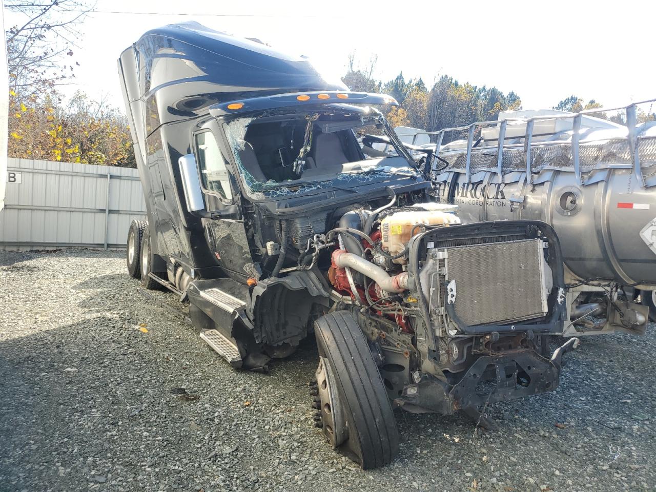 2022 International Lt625