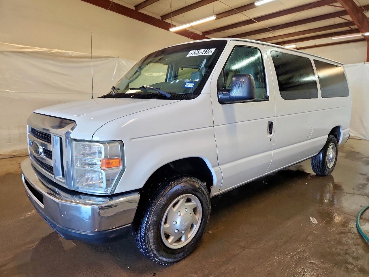2014 Ford Econoline E350