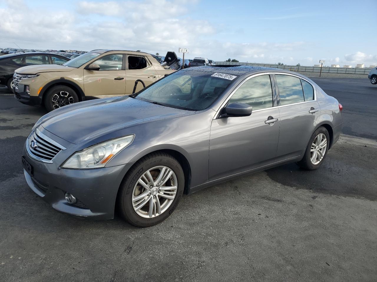 2012 Infiniti G37