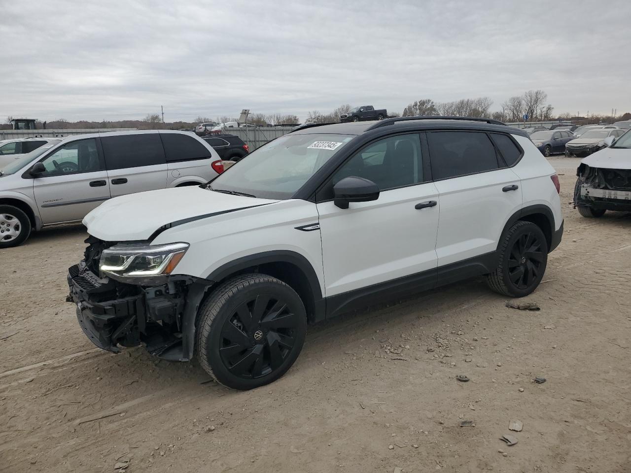 2024 Volkswagen Taos