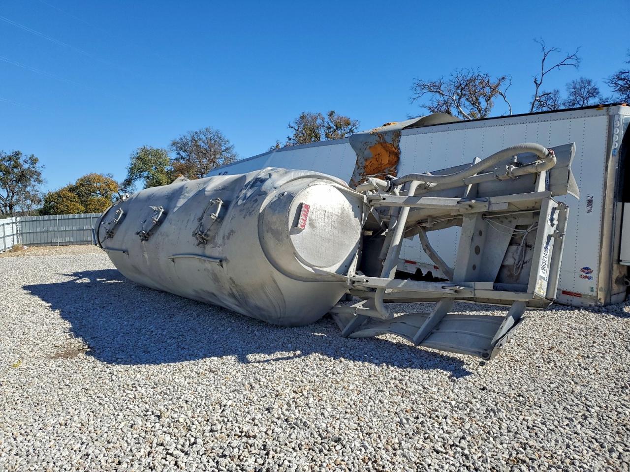 2015 Heil Tanker