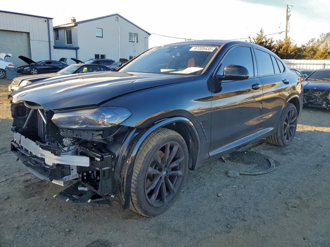 2025 BMW X4