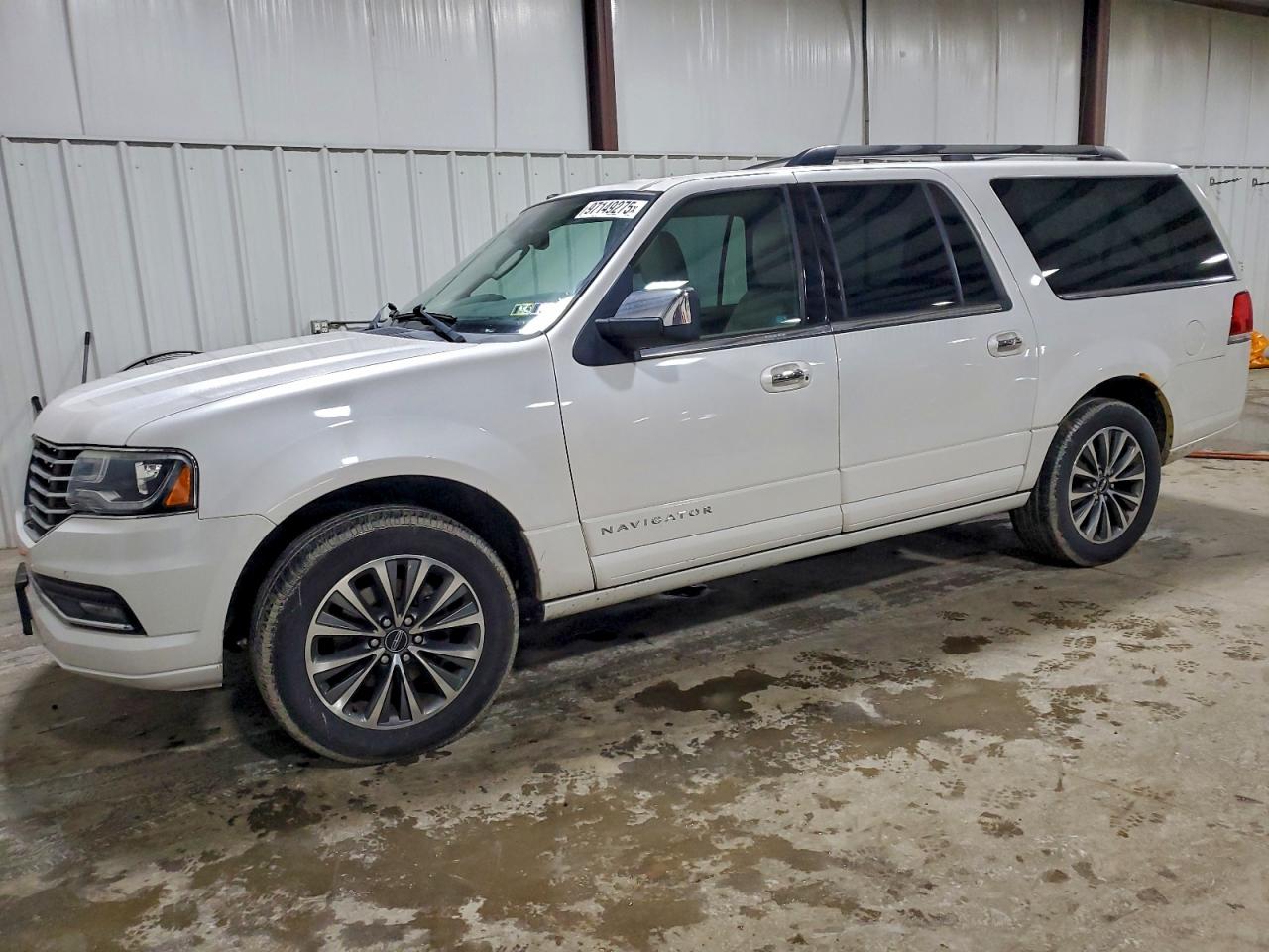 2016 Lincoln Navigator