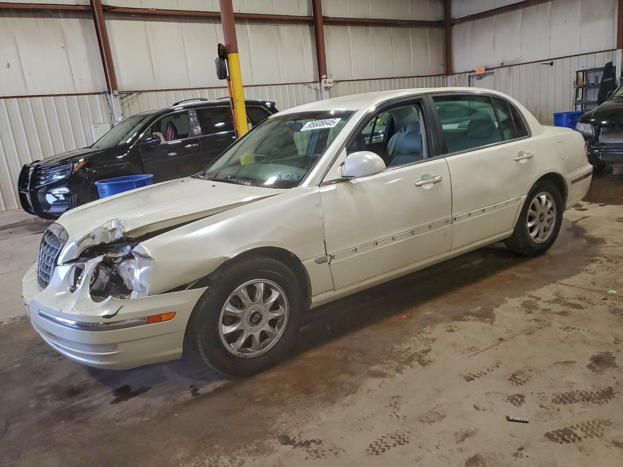 2004 Kia Amanti