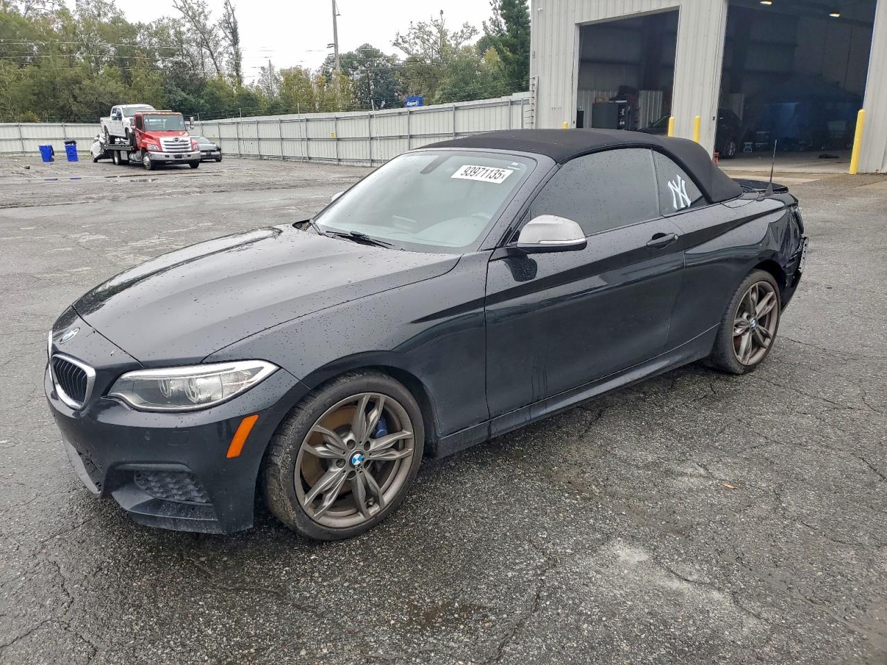 2016 BMW M235i