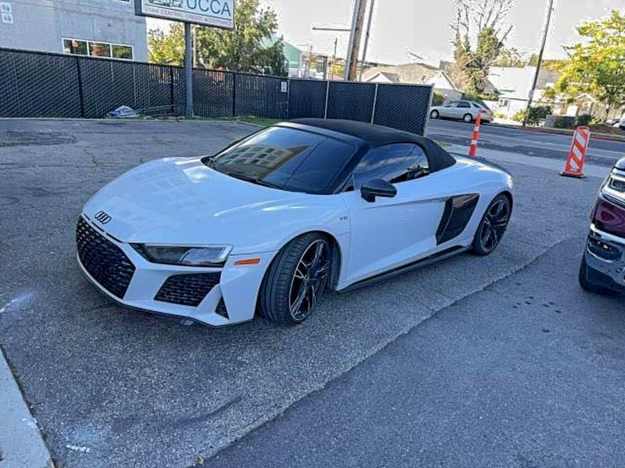 Audi R8