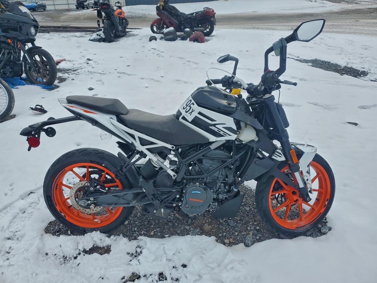2022 Ktm 200