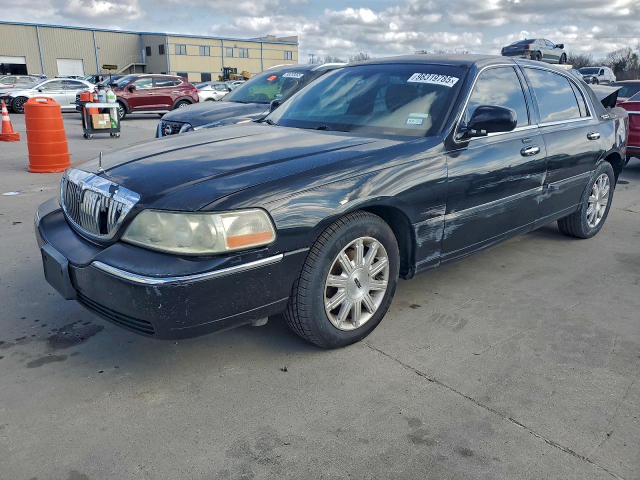 Lincoln Town Car