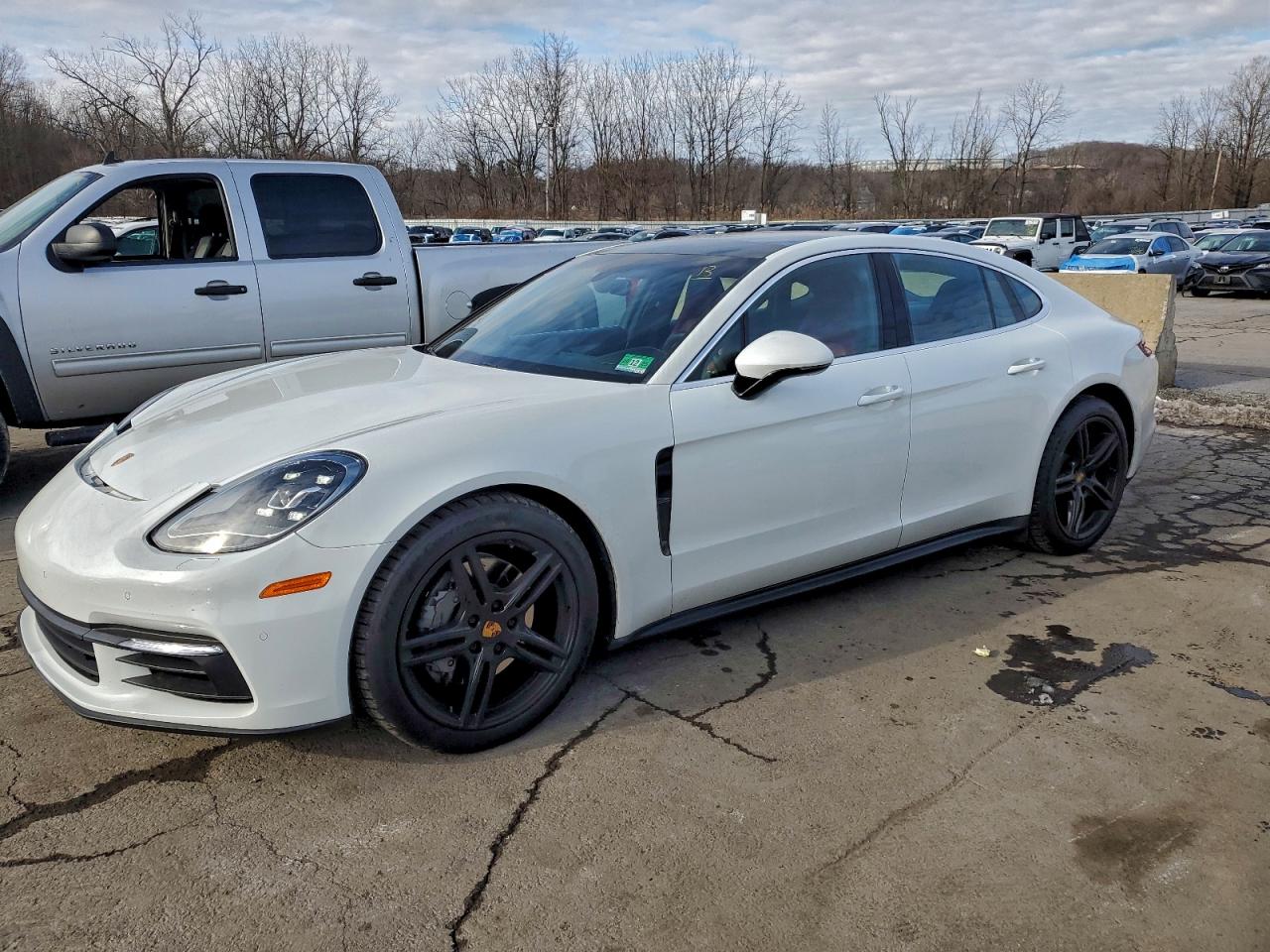 2018 Porsche Panamera
