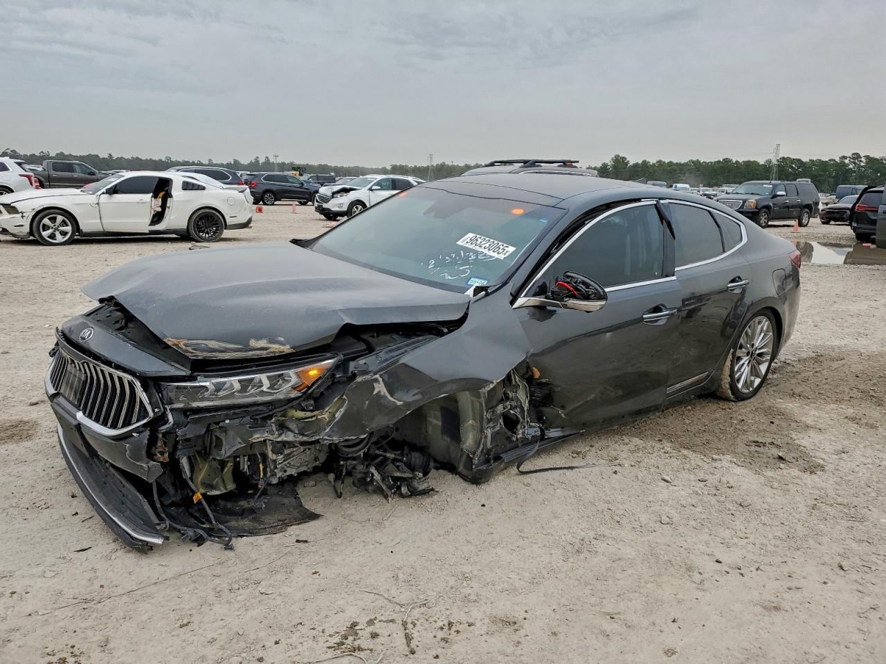 2020 Kia Cadenza