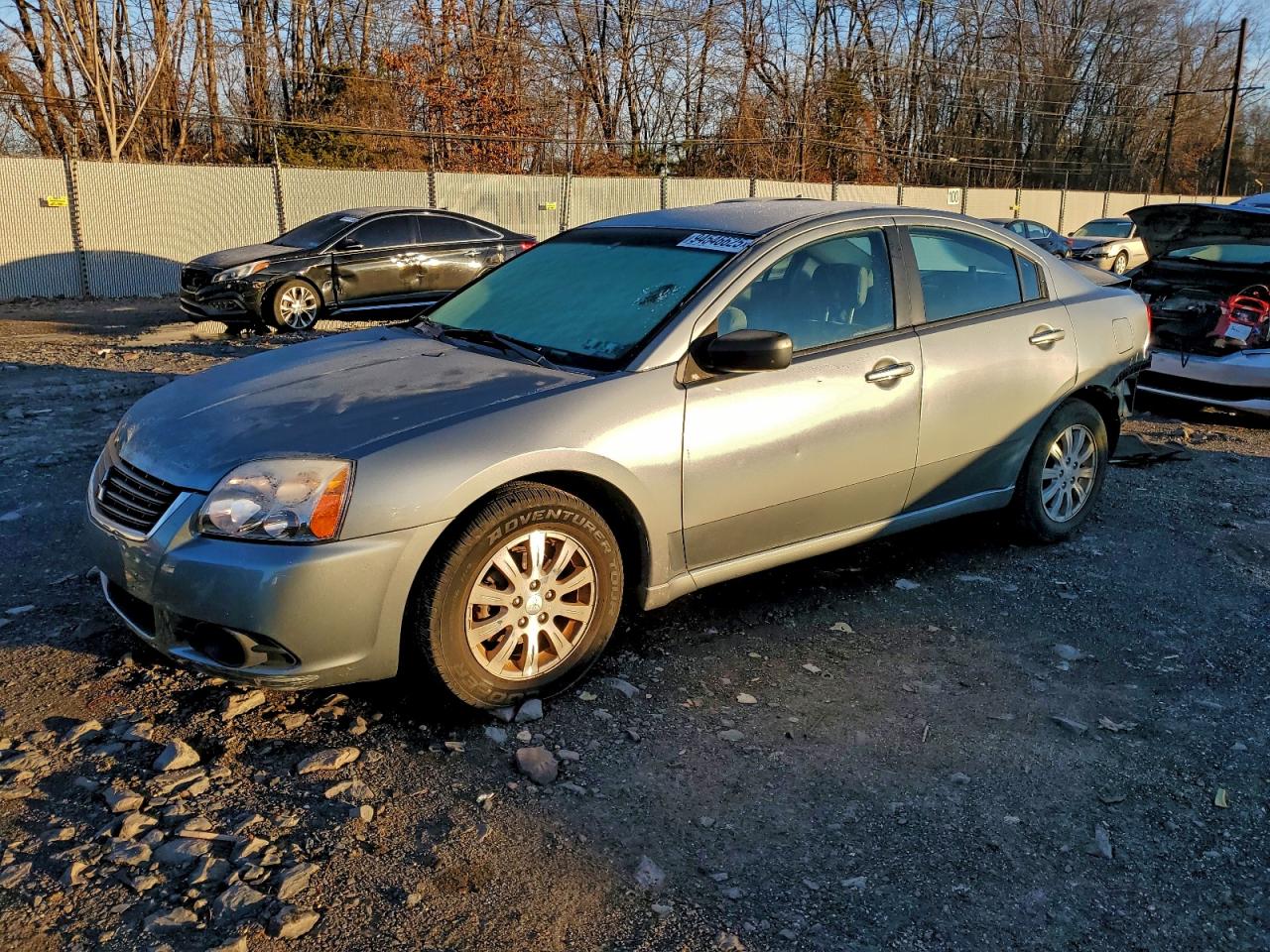 Mitsubishi Galant