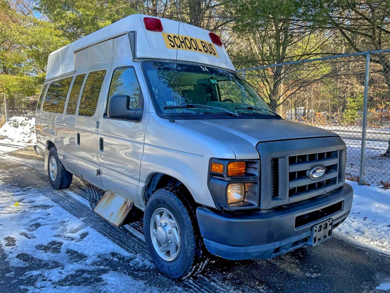 2014 Ford Econoline