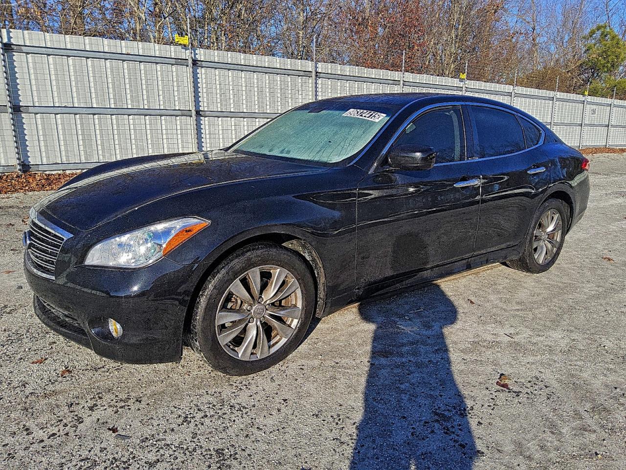 2013 Infiniti M37