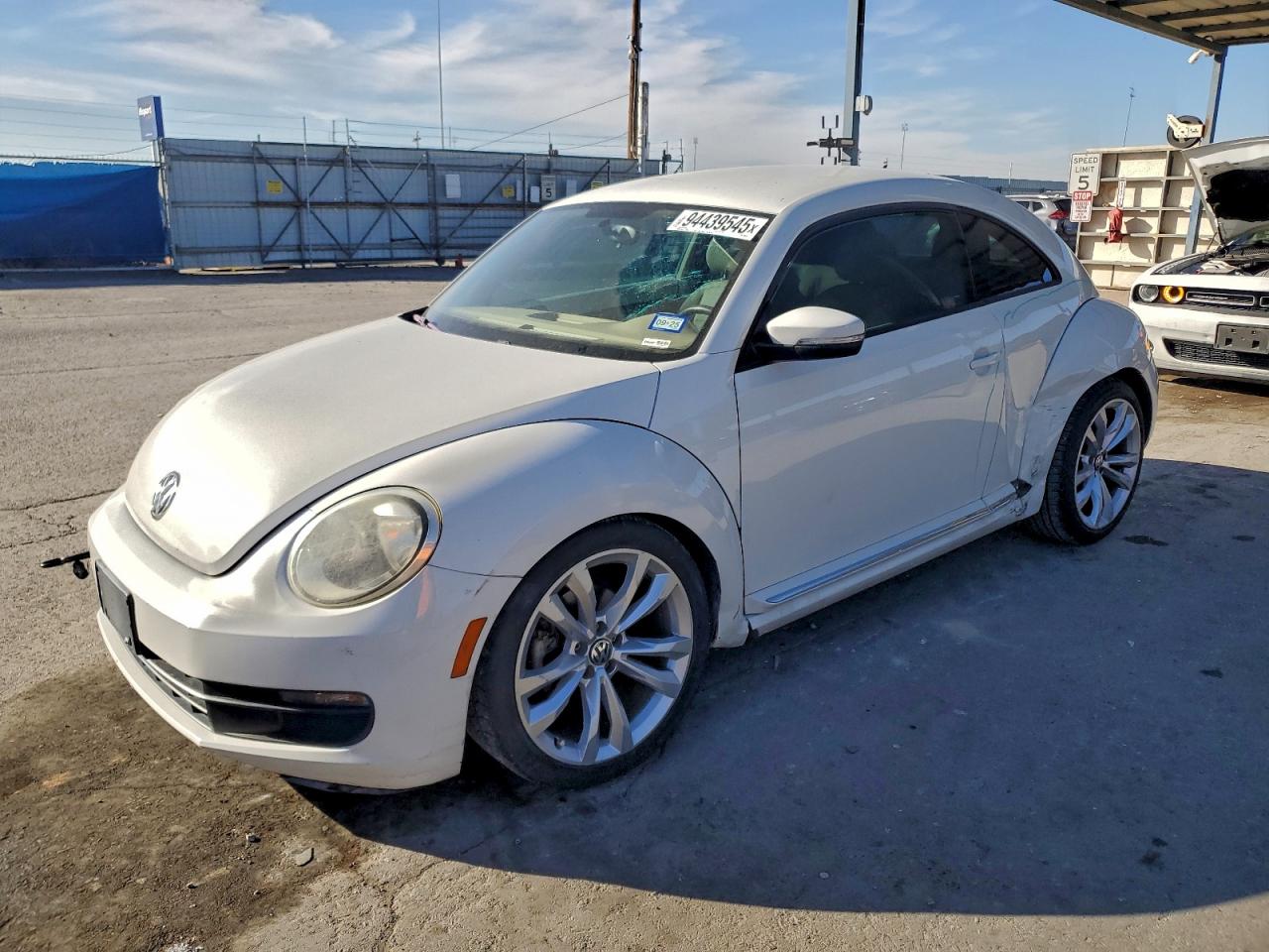 2013 Volkswagen Beetle