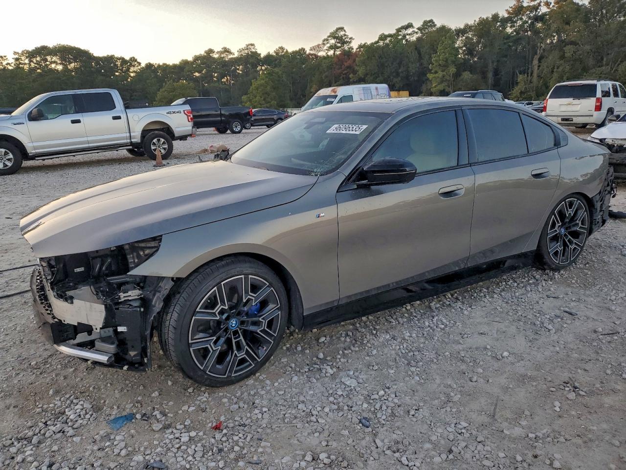 2025 BMW i5