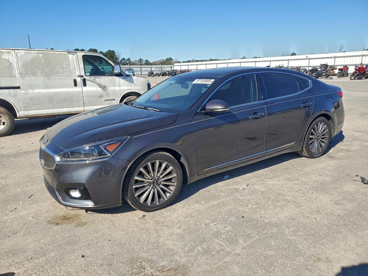 2017 Kia Cadenza