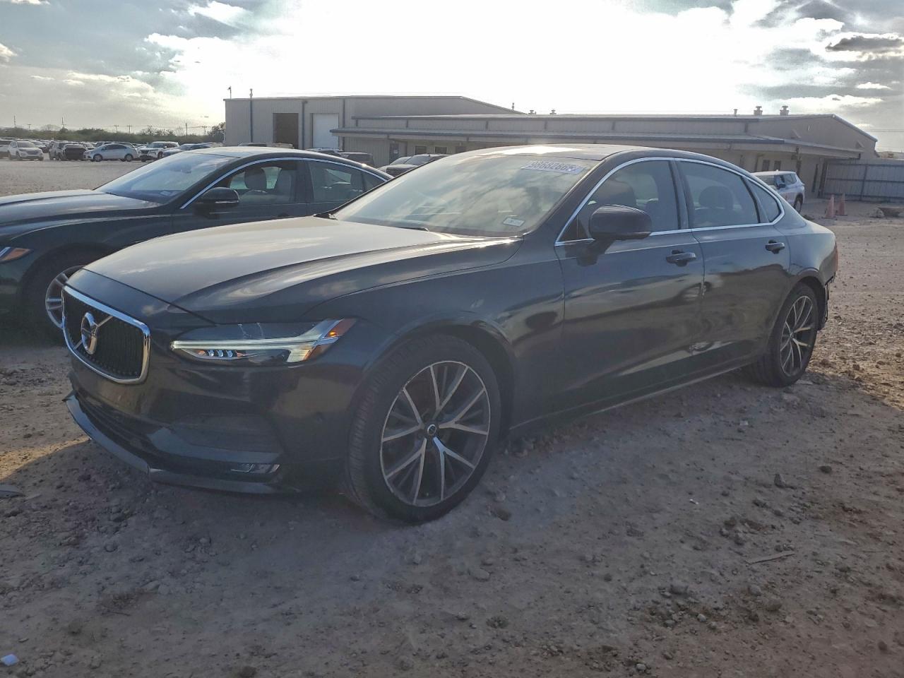 2019 Volvo S90