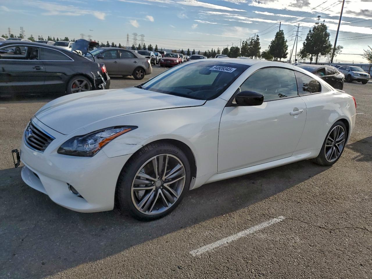 2015 Infiniti Q60