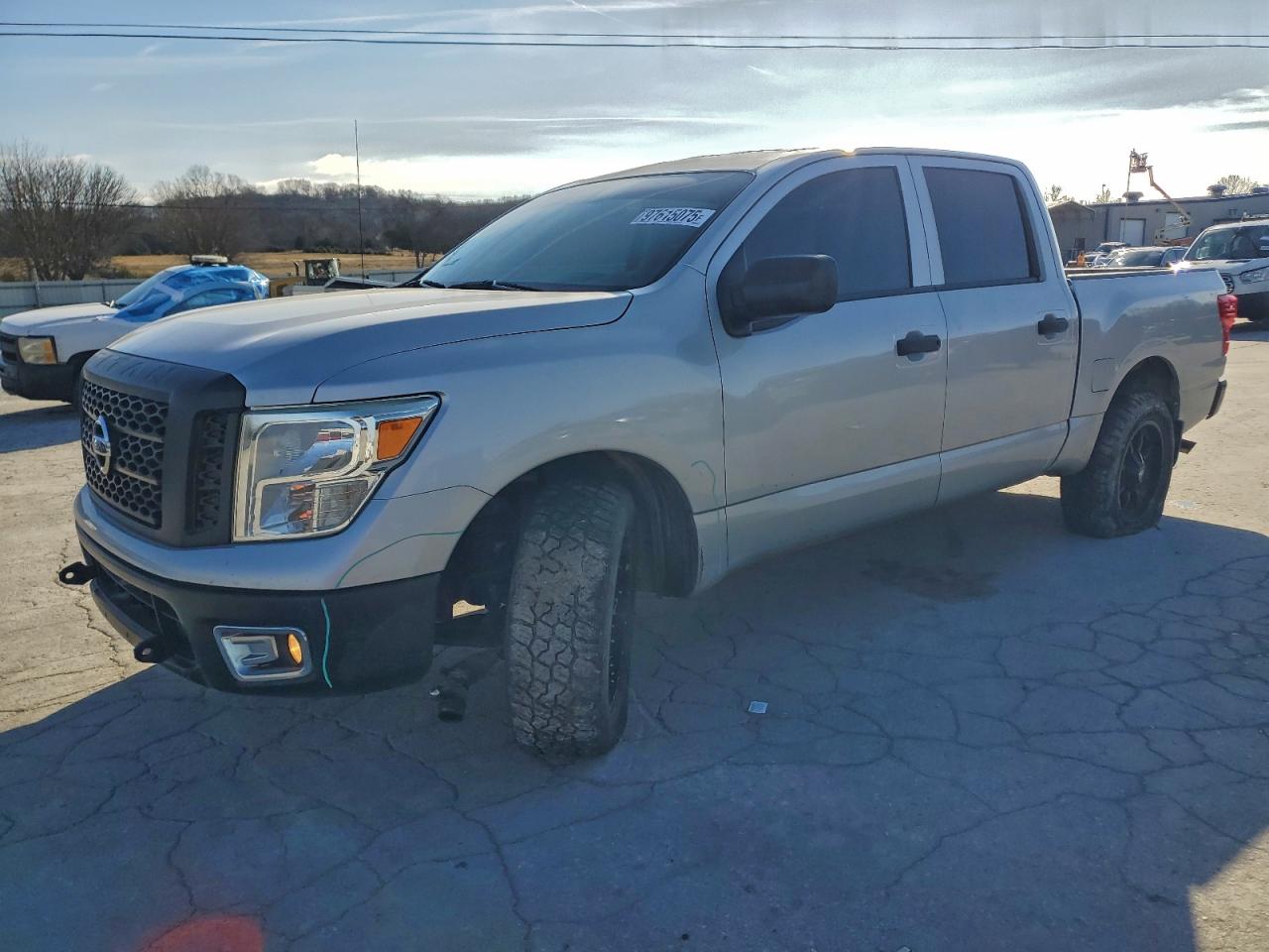 2017 Nissan Titan