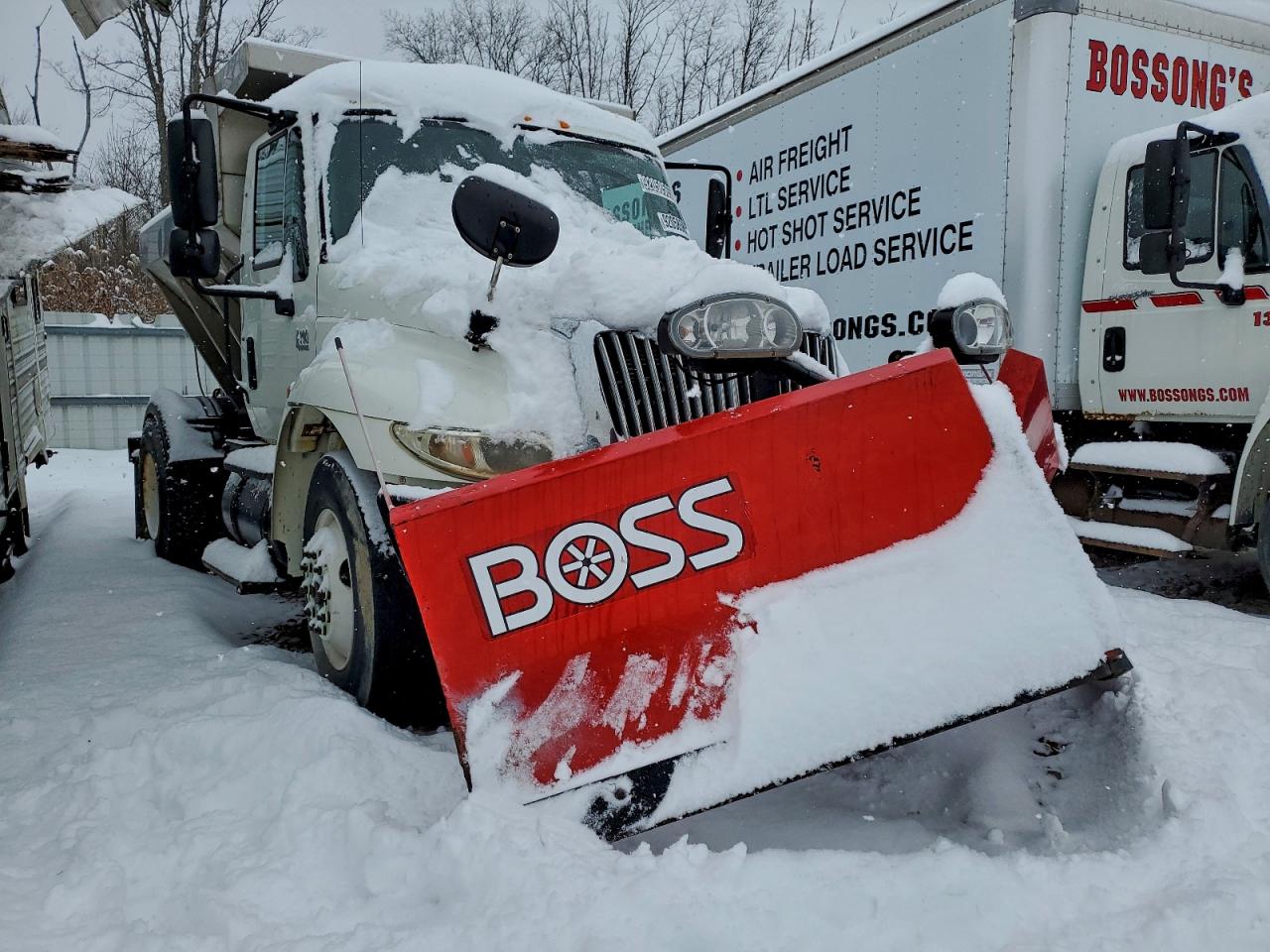 2005 International 4000-Series