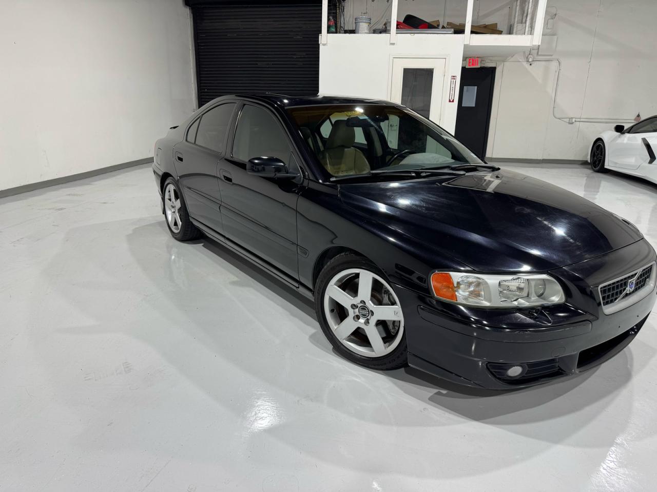 2005 Volvo S60