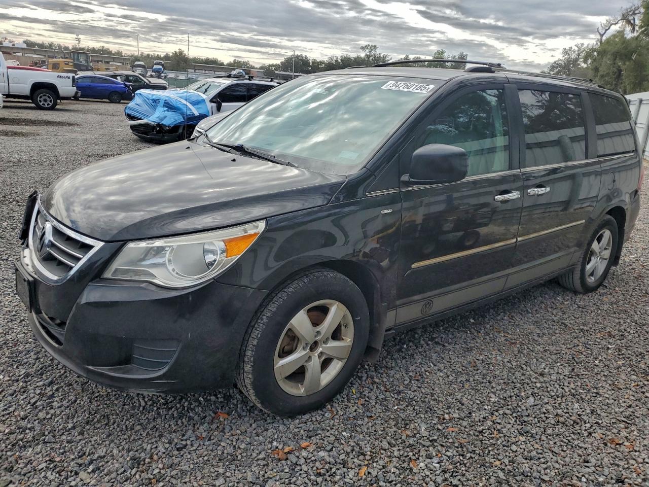 2010 Volkswagen Routan