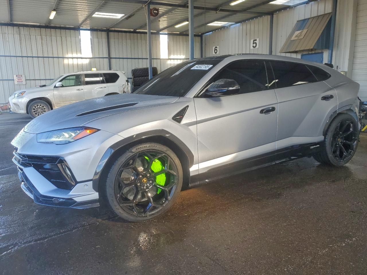 2024 Lamborghini Urus