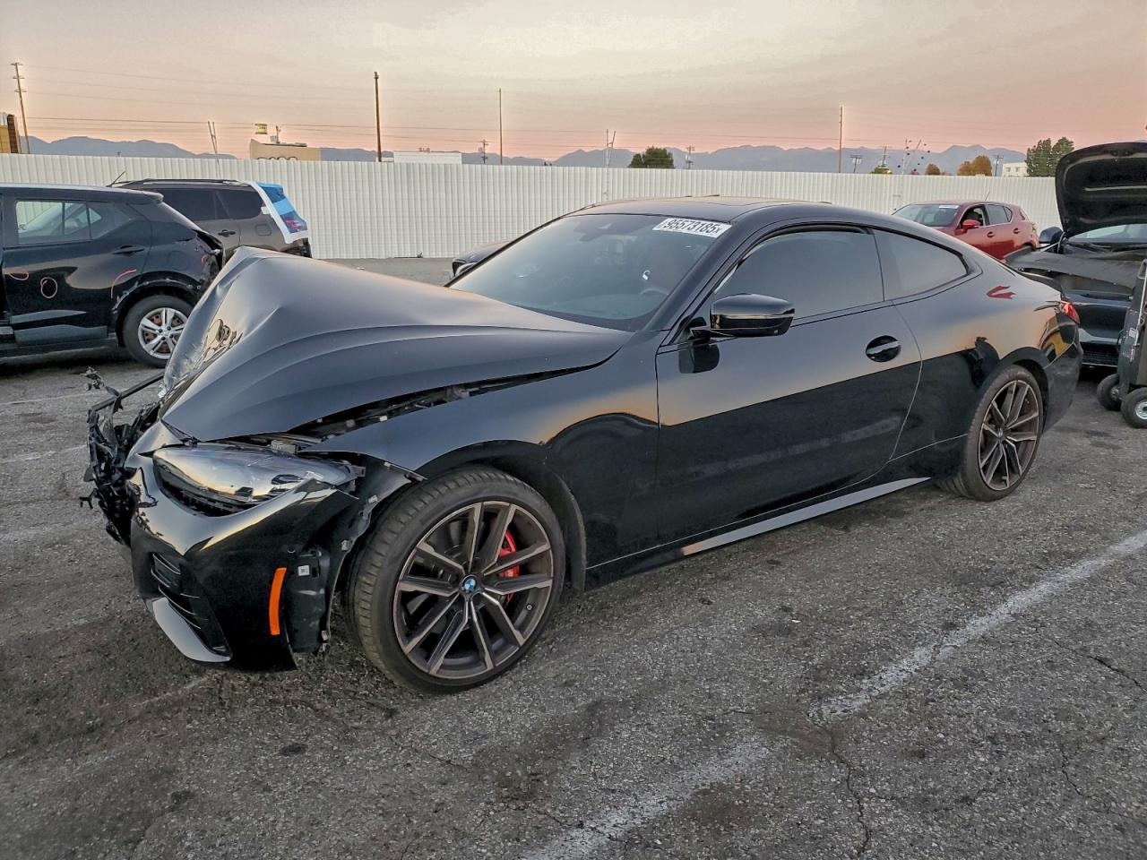 BMW M440i