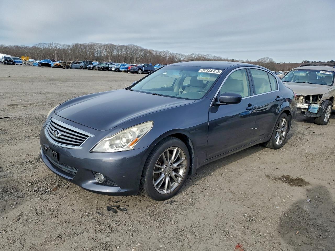 2012 Infiniti G37