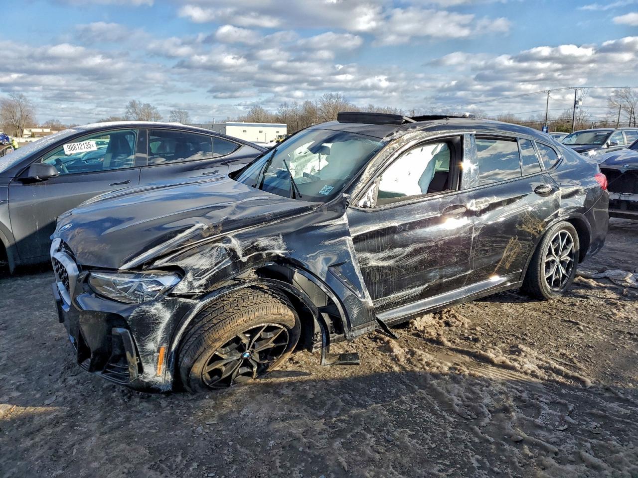 2022 BMW X4