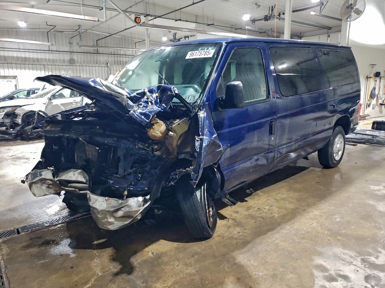2011 Ford Econoline E350